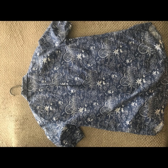 Old Navy SS  Button up shirt - Picture 1 of 3
